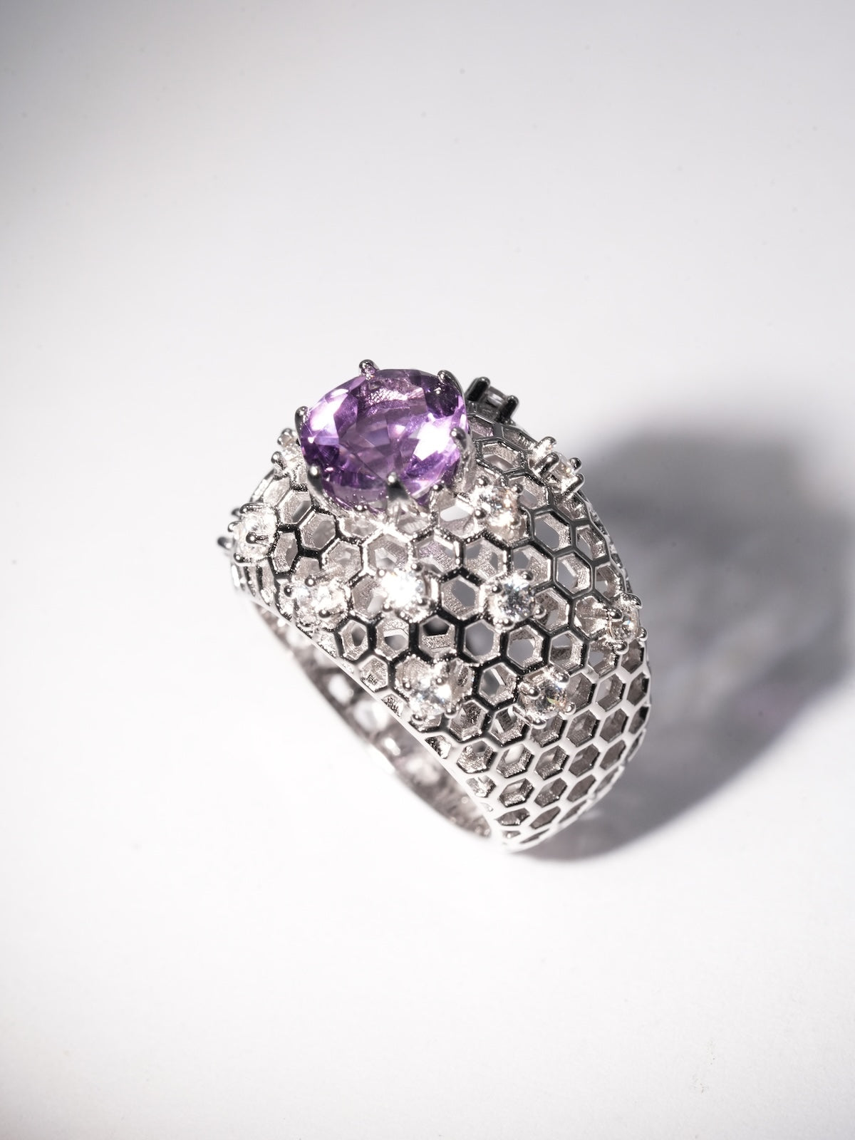 round-amethyst-silver